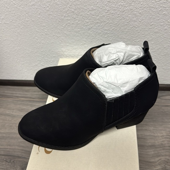 LIFESTRIDE Babe Shootie - Picture 6 of 8